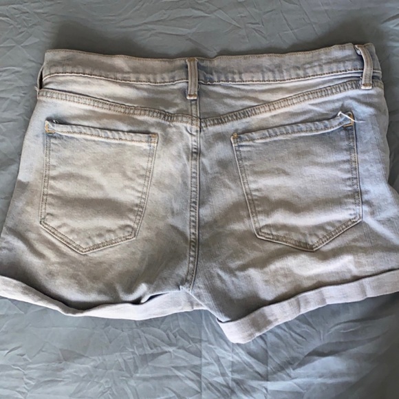 Old navy jean shorts - Picture 2 of 2